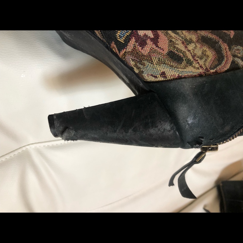 Floral Heeled Boots - Picture 3 of 3